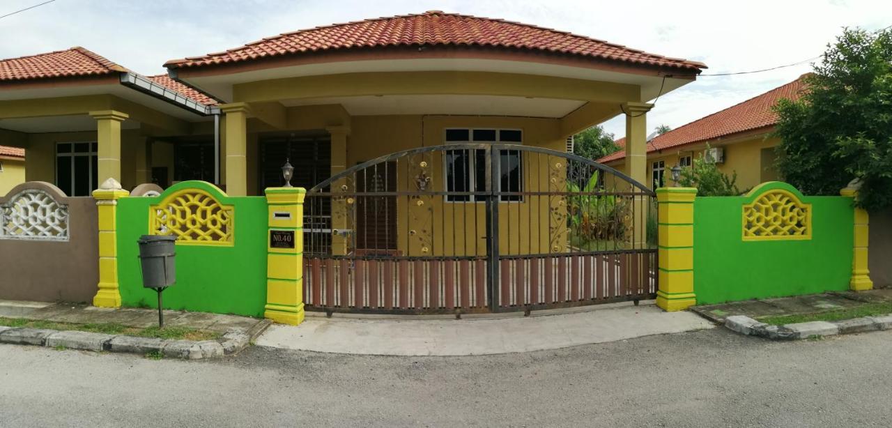 Assyifa Homestay 둔군 외부 사진